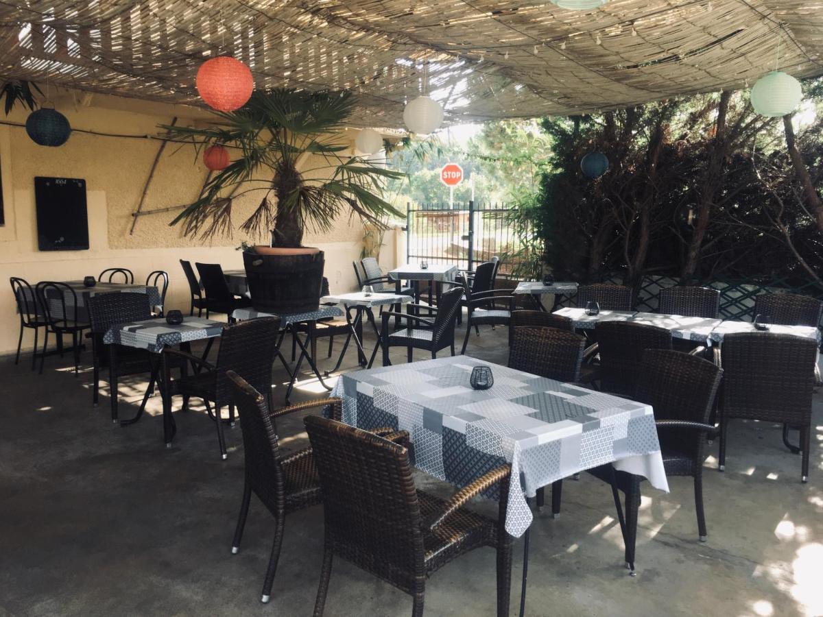 Auberge Du Relais D Auniac Hotel Bar Restaurant Piscine 昂格拉尔诺扎克 外观 照片